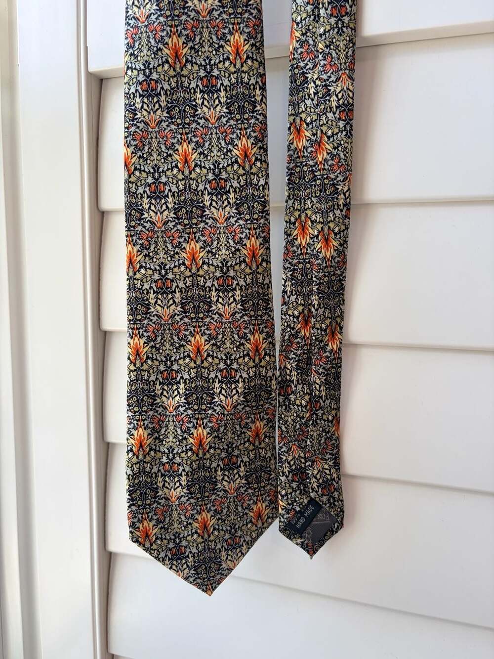 Fox & Chave William Morris Snakeshead Silk Tie